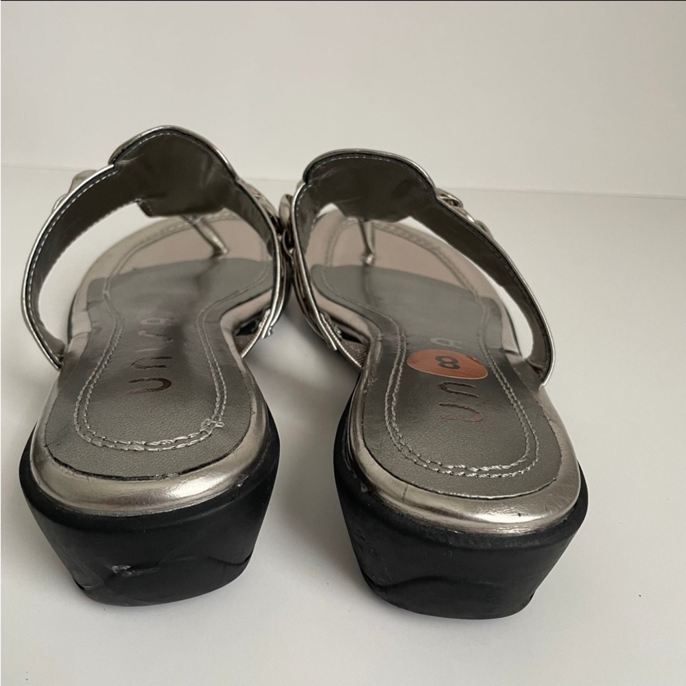UNISA Silver Fancy Sandal For Women.Size8. - Picture 4 of 10
